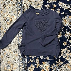 💙 Long Sleeve Heart Shirt 💙